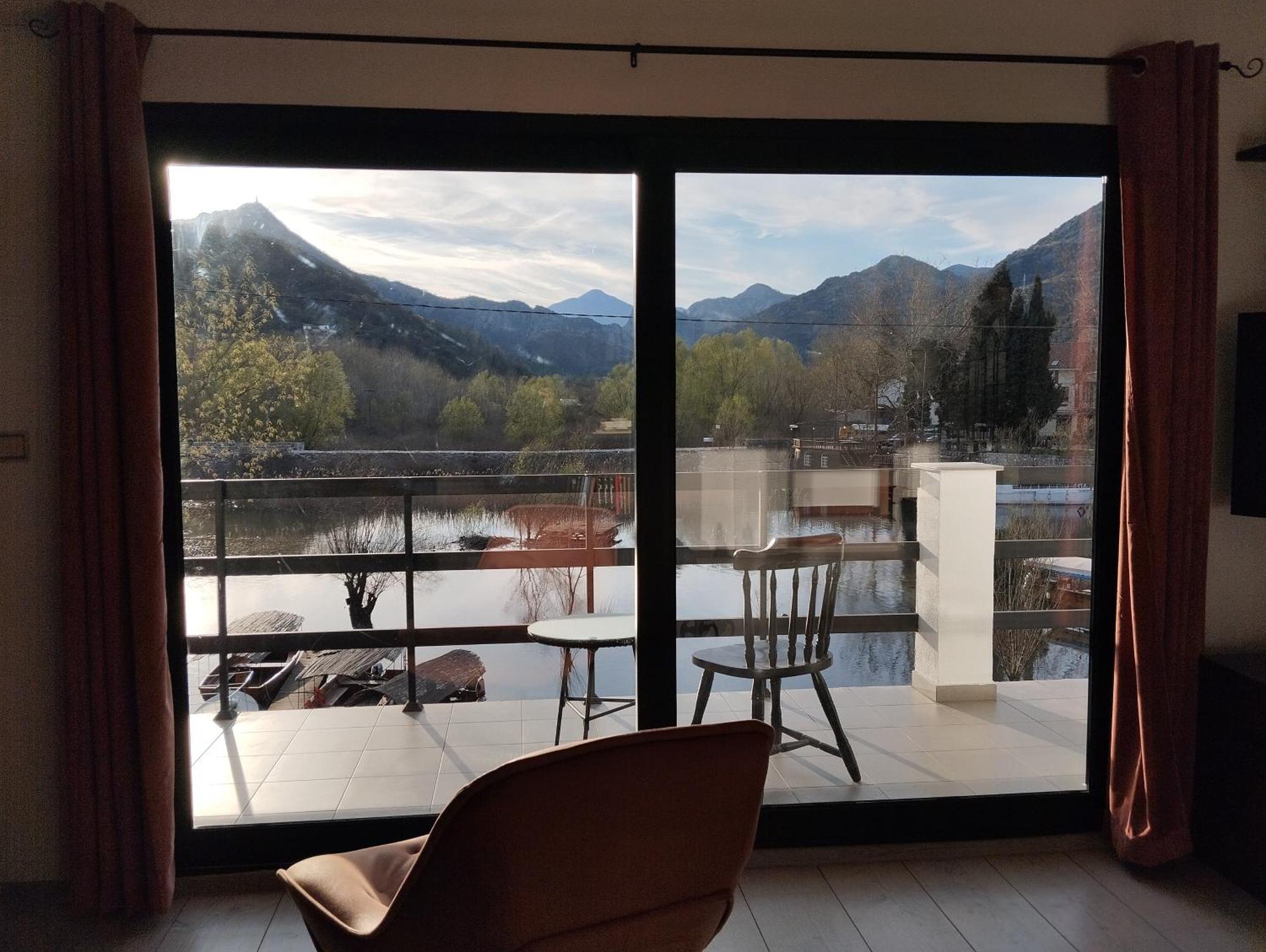 Lux Apartment Sunset Вирпазар Екстериор снимка